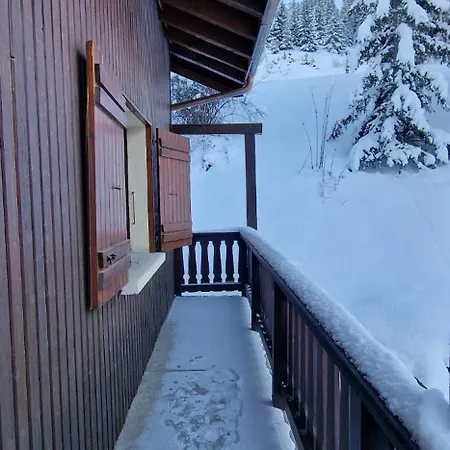 Dans Chalet 1650 *